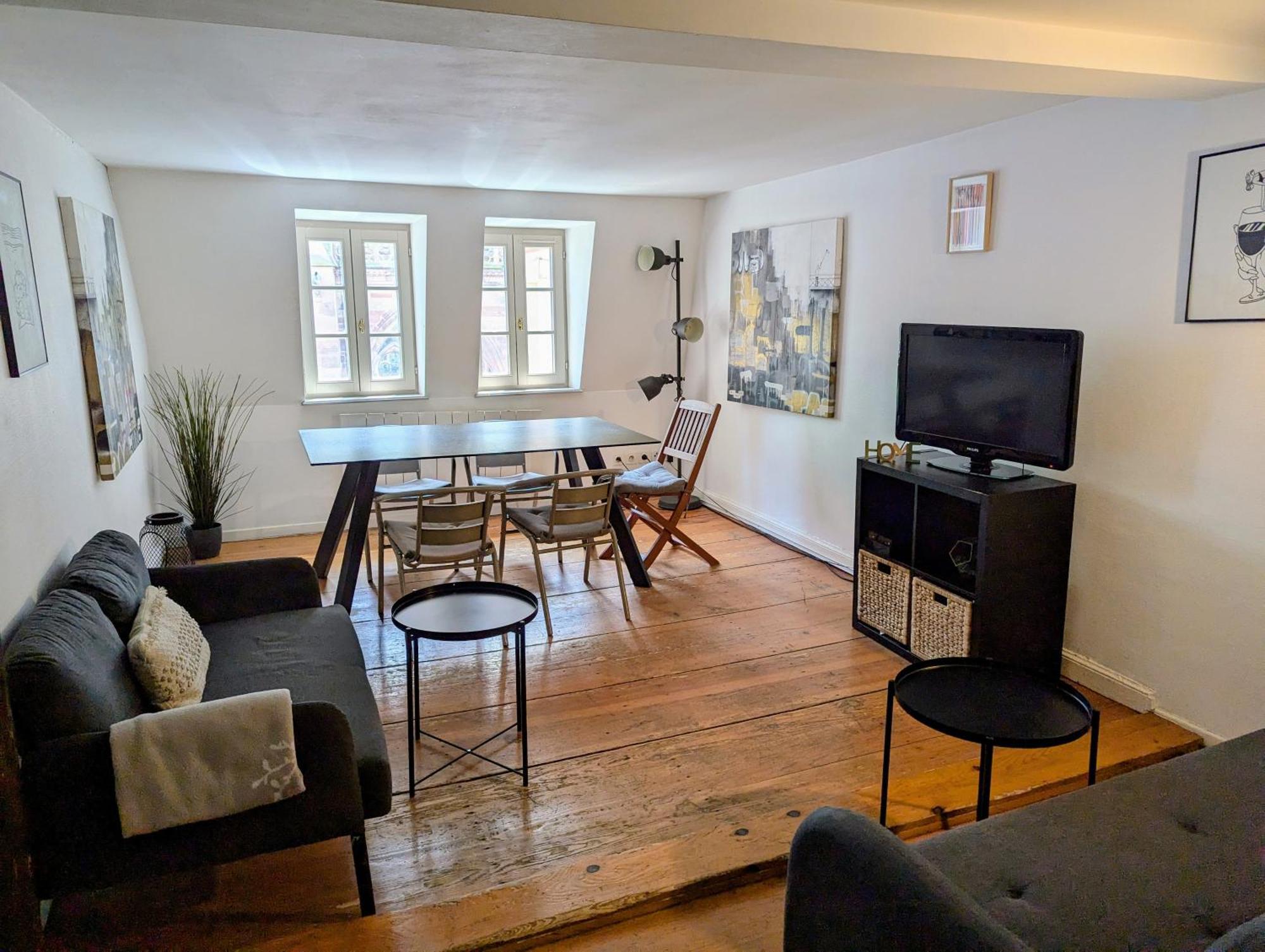 Triplex Place De La Cathedrale Strasbourg Exterior photo
