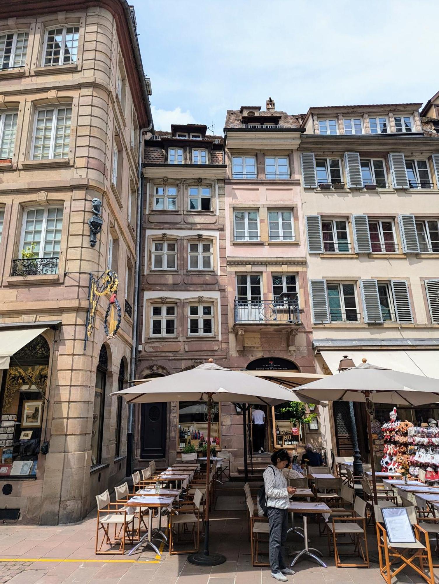 Triplex Place De La Cathedrale Strasbourg Exterior photo